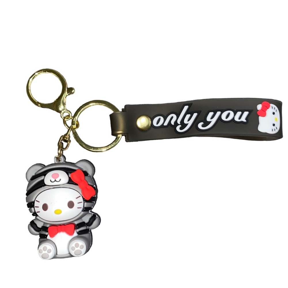 Hello Kitty Keychain 🖤❤️🤍 - Picture 4 of 4